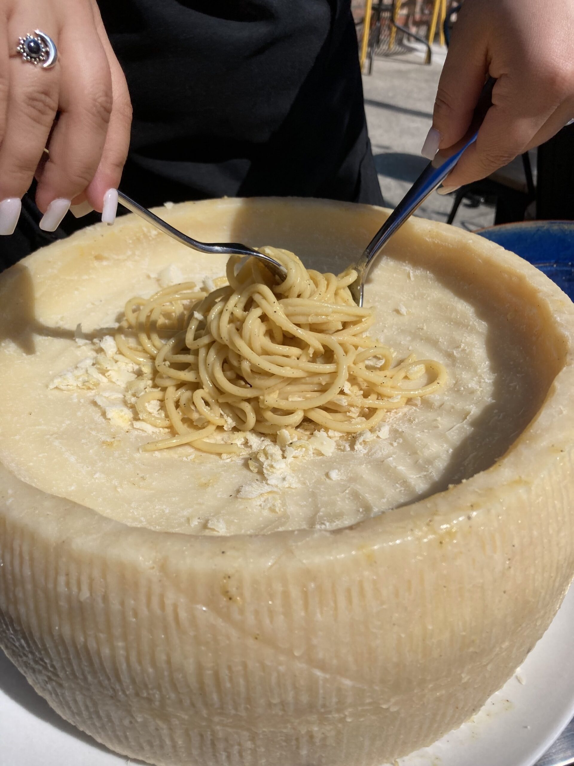 Deliciously Creamy Cheese Wheel Pasta Recipe